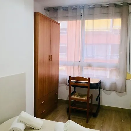 Vedruna Imperial Tarraco Apartmán *